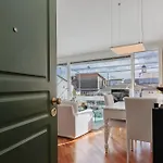 Elegante Chiavari